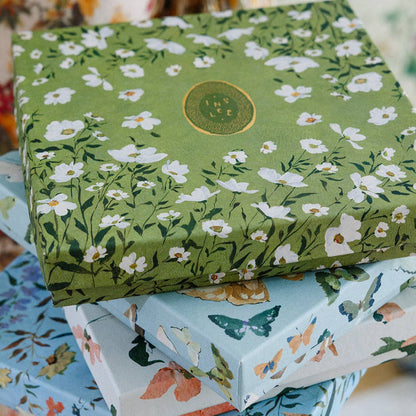 Inslee Farris 2026 Calendar in the Daisy Chain Box